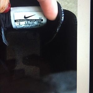 Nike women’s free run athletic shoe